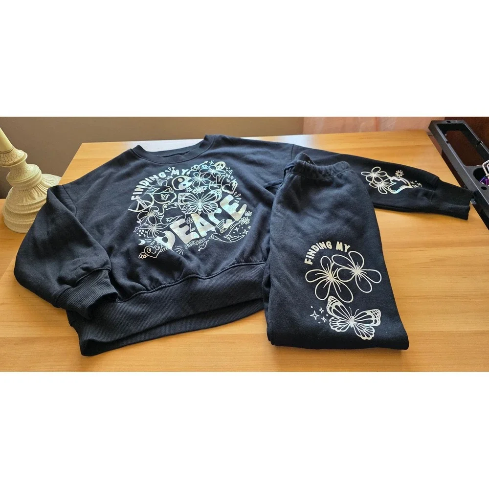 Justice Girls Black Finding My Peace Holographic Sweatshirt and Sweatpants Set S